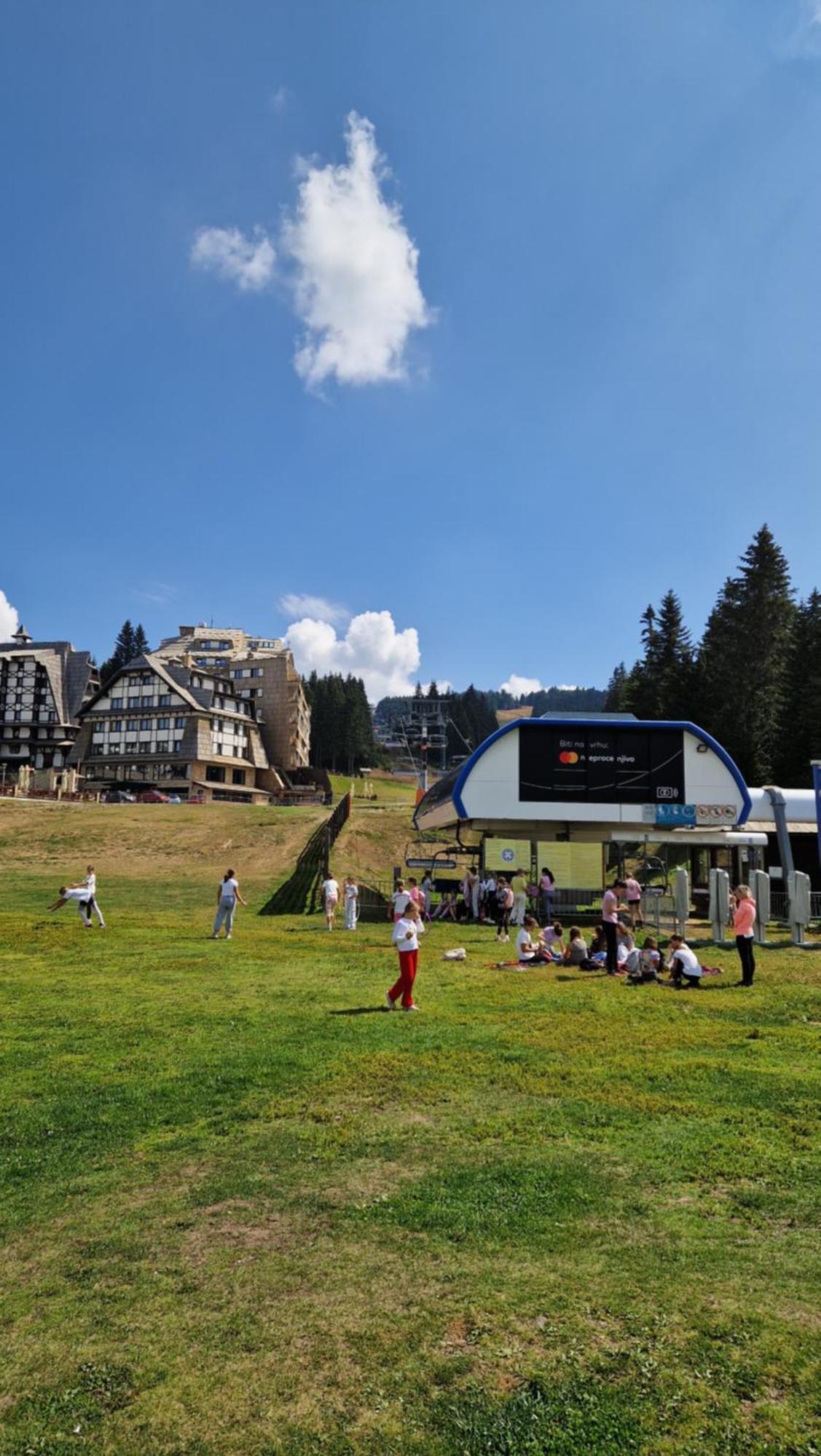 Marrilux Apartments Residence Hill Копаоник Экстерьер фото